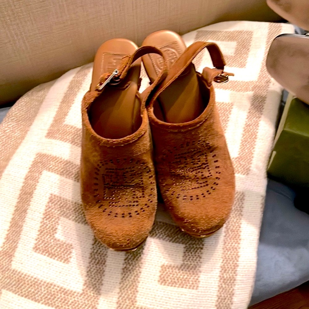 Special Edition Tory Burch clog heels. Size 8